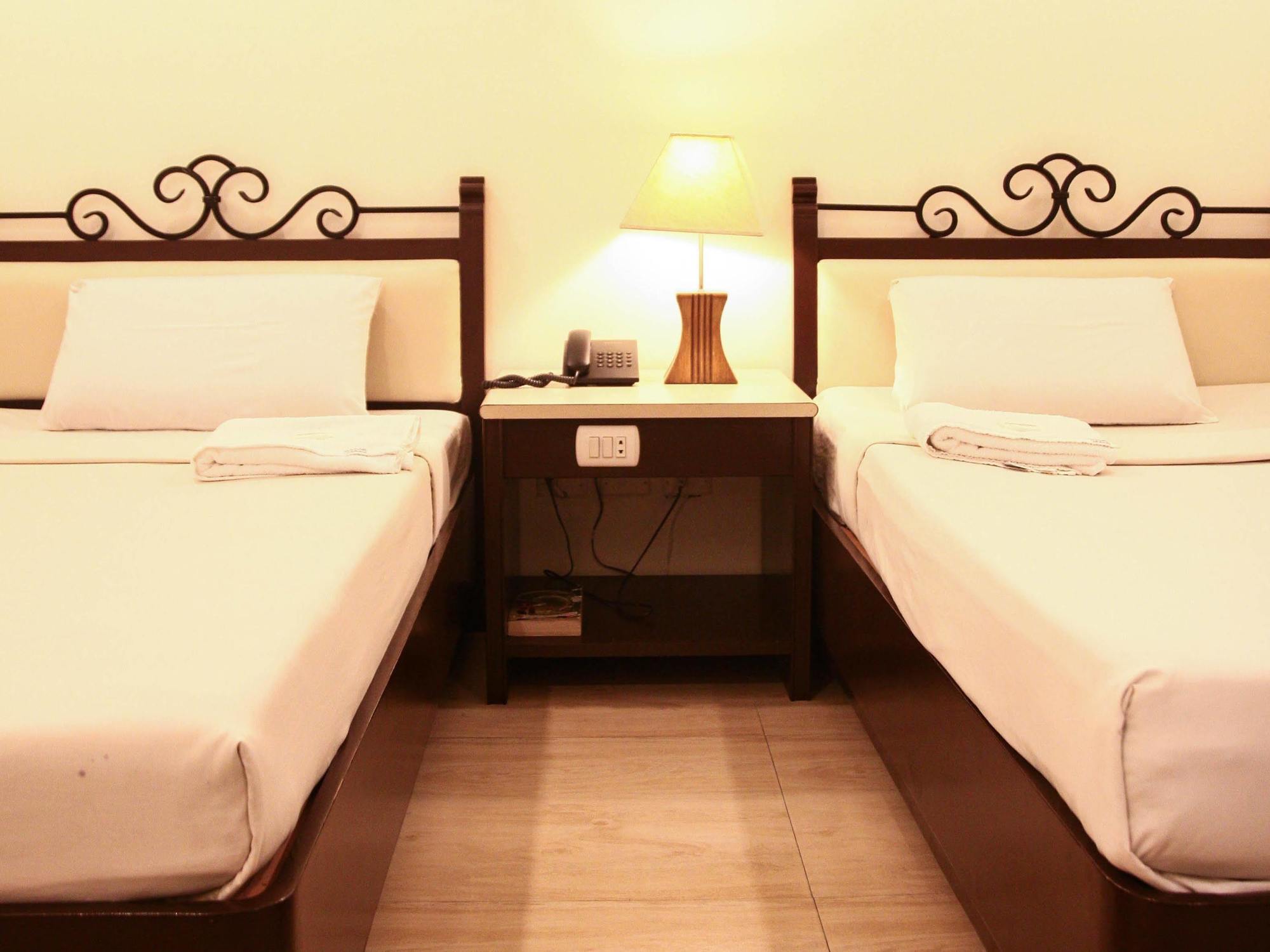 De Luxe Hotel Cagayan de Oro Eksteriør billede