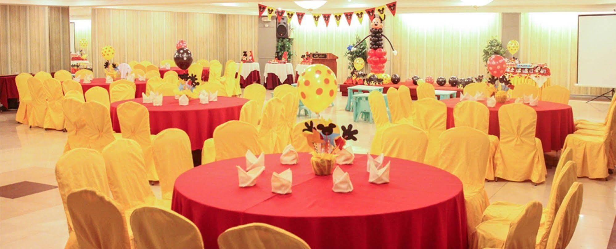 De Luxe Hotel Cagayan de Oro Eksteriør billede
