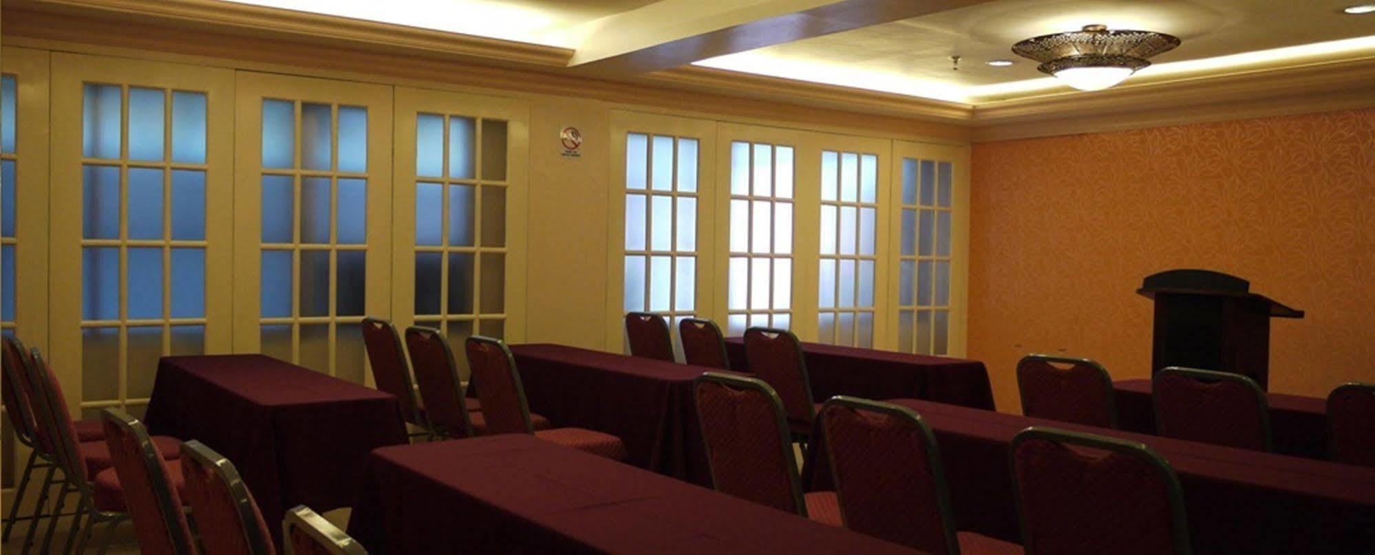 De Luxe Hotel Cagayan de Oro Eksteriør billede